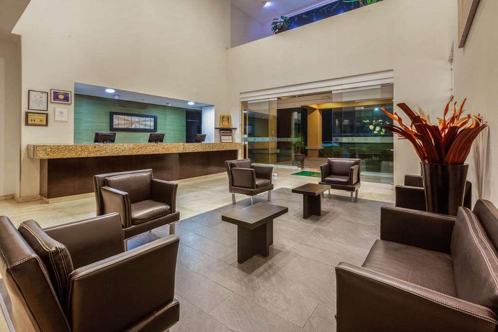 La Quinta By Wyndham Poza Rica Hotell Inreriör bild