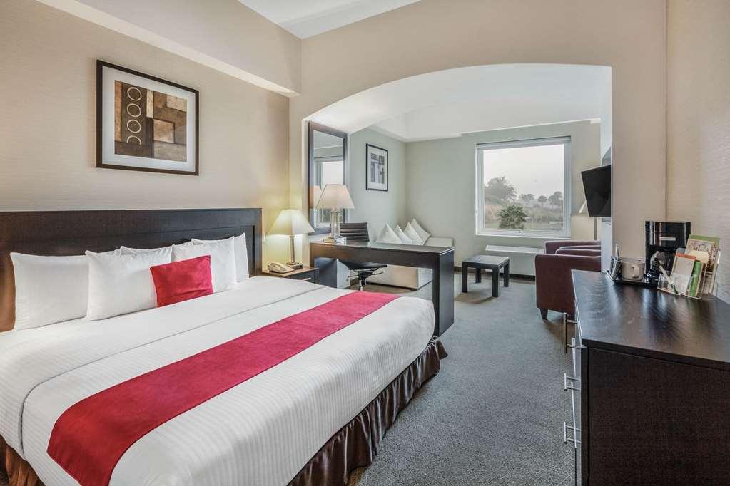 La Quinta By Wyndham Poza Rica Hotell Rum bild